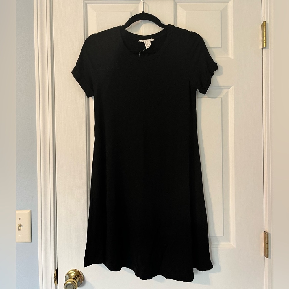 Black, small, t-shirt dress